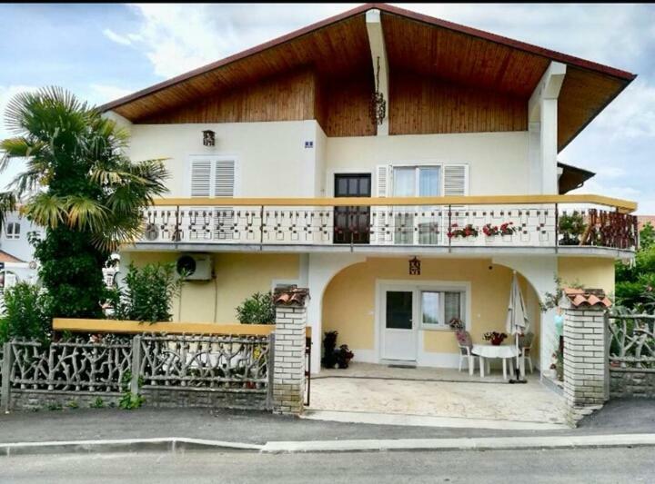 Apartment Lili Porec Exterior photo